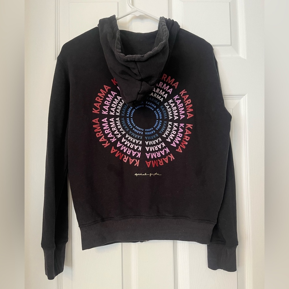 karma zip up